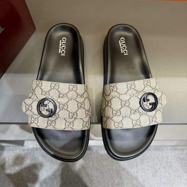 Picture of Gucci Slippers _SKUGuccisz38-45mnq02252391